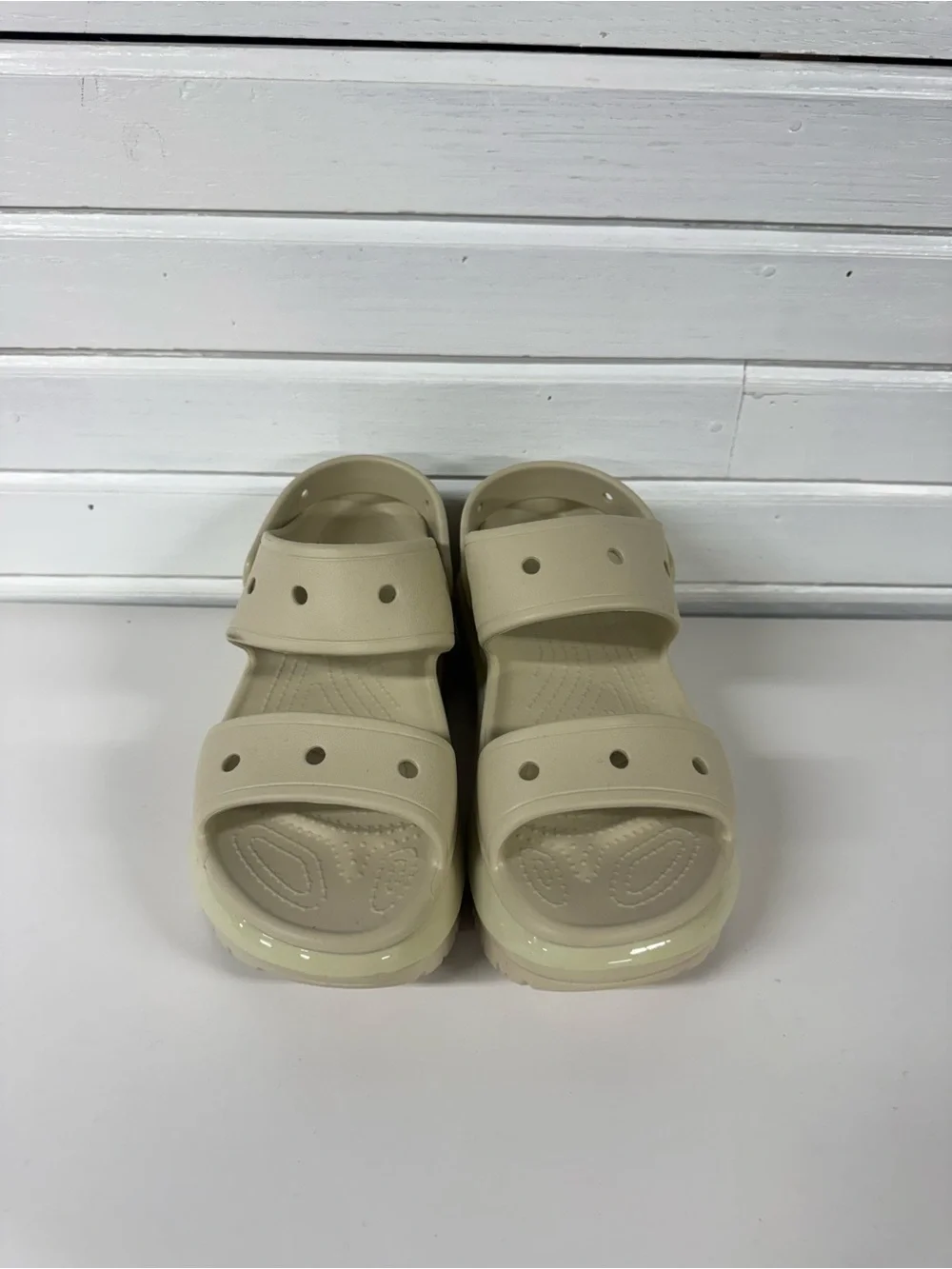 Crocs | Mega Crush Bone Sandals